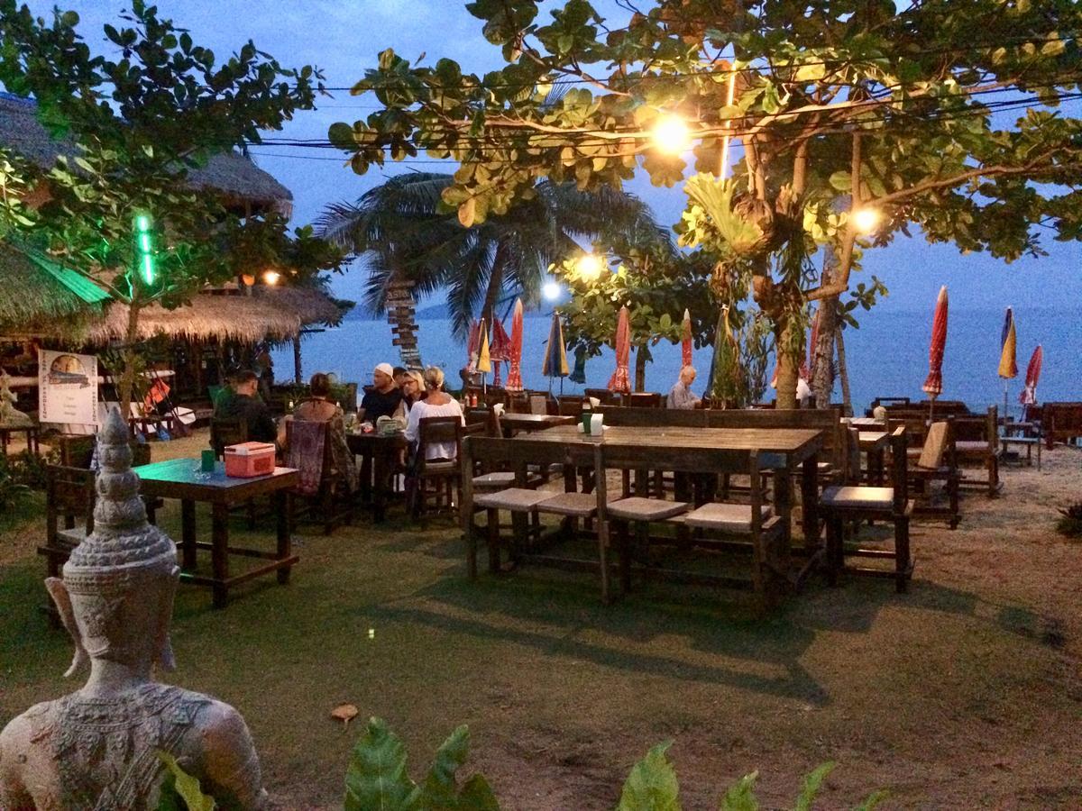 Готель Sea Paradise Ban Khlong Kloi Екстер'єр фото