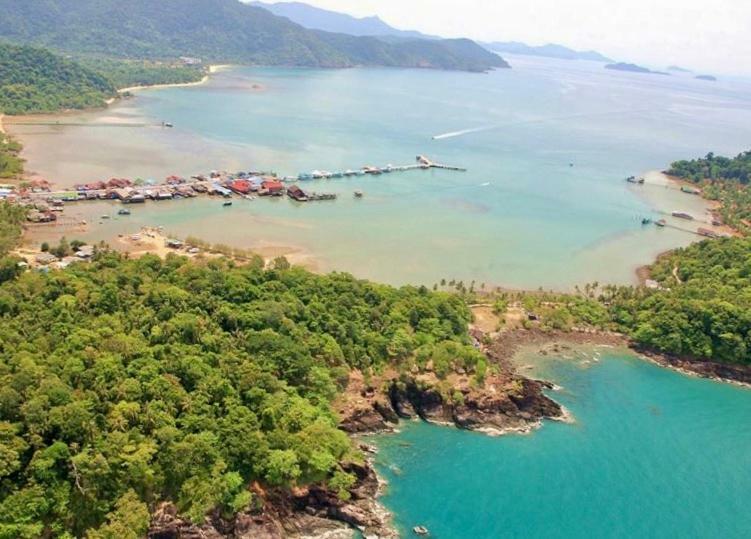 Готель Sea Paradise Ban Khlong Kloi Екстер'єр фото